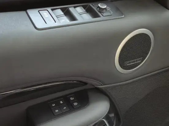 LAND ROVER-DISCOVERY-2021