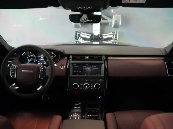LAND ROVER-DISCOVERY-3.0 V6 TD6 DIESEL SE 4WD AUTOMÁTICO LAND ROVER-DISCOVERY-2018