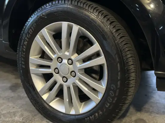 LAND ROVER-DISCOVERY 4-3.0 SE 4X4 V6 24V BI-TURBO DIESEL 4P AUTOMÁTICO LAND ROVER-DISCOVERY 4-2015
