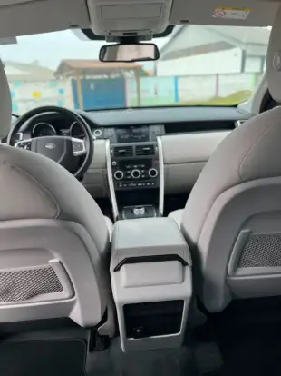 LAND ROVER-DISCOVERY SPORT-2016