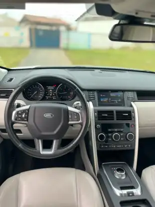 LAND ROVER-DISCOVERY SPORT-2016