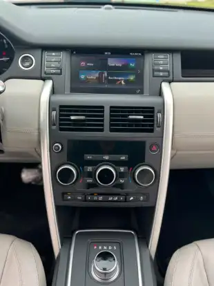 LAND ROVER-DISCOVERY SPORT-2016