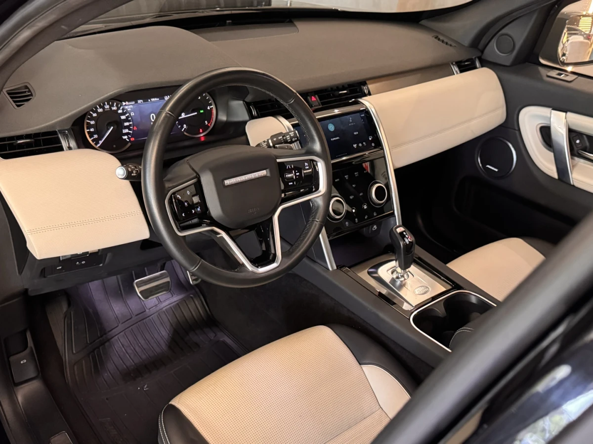 Land Rover Discovery Sport — foto 10