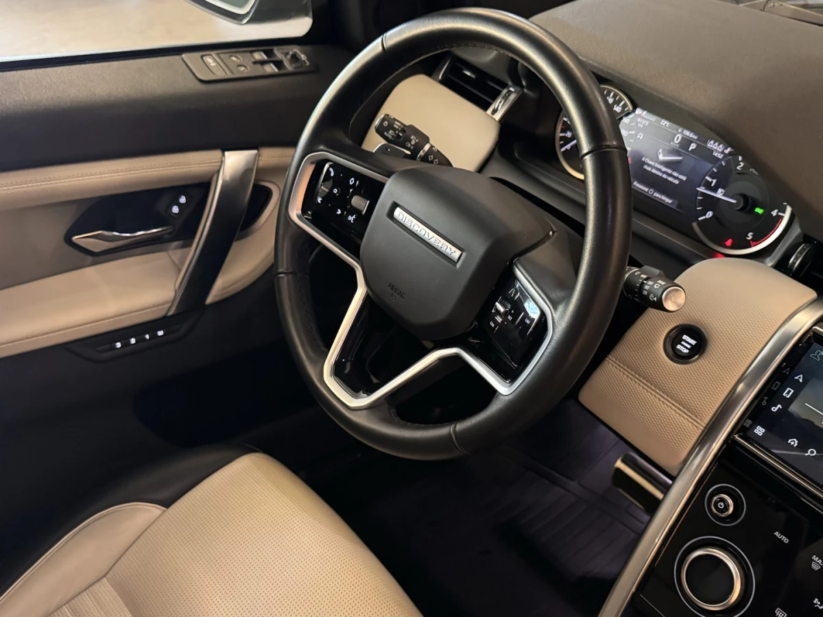 Land Rover Discovery Sport — foto 14