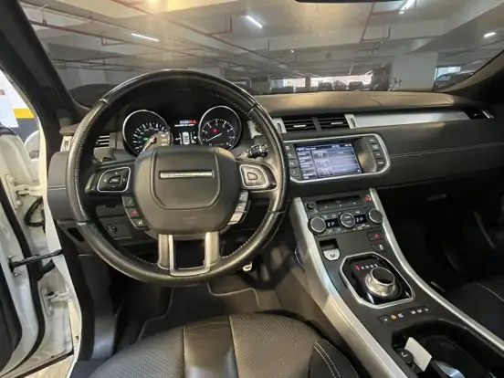 LAND ROVER-RANGE ROVER EVOQUE-2.0 DYNAMIC COUPÉ 4WD 16V GASOLINA 3P AUTOMÁTICO LAND ROVER-RANGE ROVER EVOQUE-2013