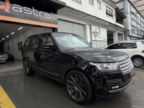 LAND ROVER-RANGE ROVER VOGUE-4.4 AUTOBIOGRAPHY SDV8 4X4 TURBO DIESEL 4P AUTOMÁTICO LAND ROVER-RANGE ROVER VOGUE-2015