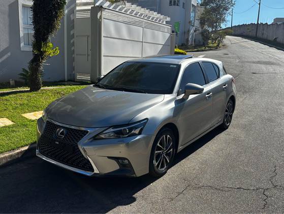 LEXUS CT200H 1.8 LUXURY 16V HÍBRIDO 4P AUTOMÁTICO