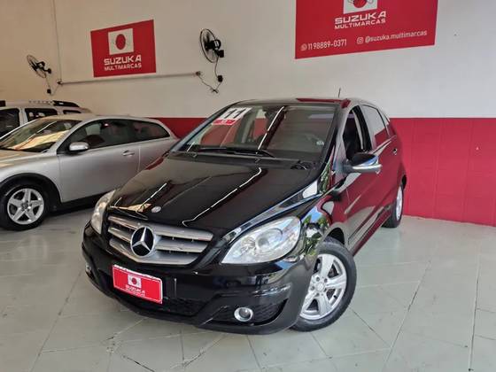 MERCEDES-BENZ B 180 1.7 8V GASOLINA 4P AUTOMÁTICO