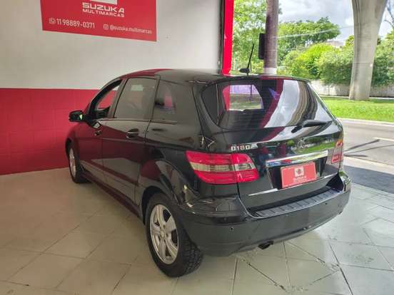 MERCEDES-BENZ-B 180-1.7 8V GASOLINA 4P AUTOMÁTICO MERCEDES-BENZ-B 180-2010
