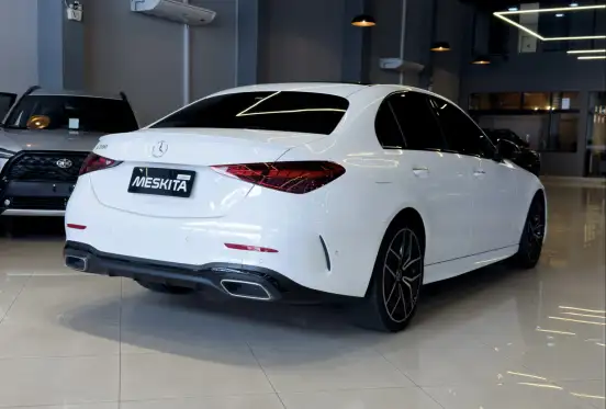 MERCEDES-BENZ-C 300-2024