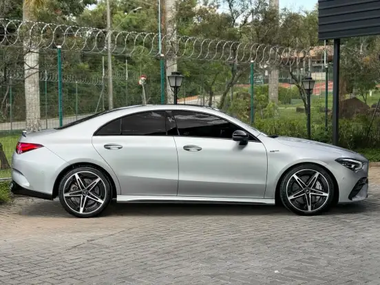 MERCEDES-BENZ-CLA 35 AMG-2024