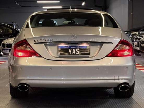 MERCEDES-BENZ-CLS 500-2007