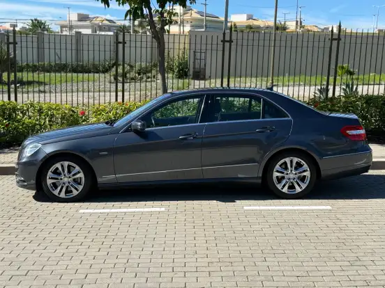 MERCEDES-BENZ-E 250-1.8 CGI AVANTGARDE 16V GASOLINA 4P AUTOMÁTICO MERCEDES-BENZ-E 250-2011