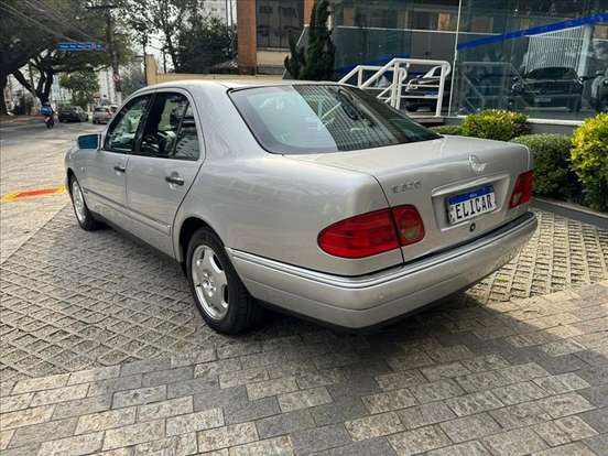 MERCEDES-BENZ-E 320-3.2 ELEGANCE V6 GASOLINA 4P AUTOMÁTICO MERCEDES-BENZ-E 320-1998