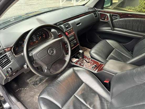 MERCEDES-BENZ-E 430-4.3 ELEGANCE V8 GASOLINA 4P AUTOMÁTICO MERCEDES-BENZ-E 430-1999
