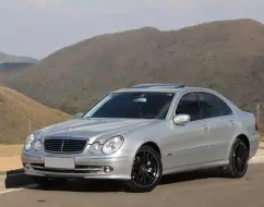 MERCEDES-BENZ E 500 5.0 AVANTGARDE V8 GASOLINA 4P AUTOMÁTICO MERCEDES-BENZ E 500 5.0 AVANTGARDE V8 GASOLINA 4P AUTOMÁTICO