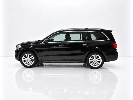 MERCEDES-BENZ-GL 500-4.7 V8 4X4 GASOLINA 4P AUTOMÁTICO MERCEDES-BENZ-GL 500-2013