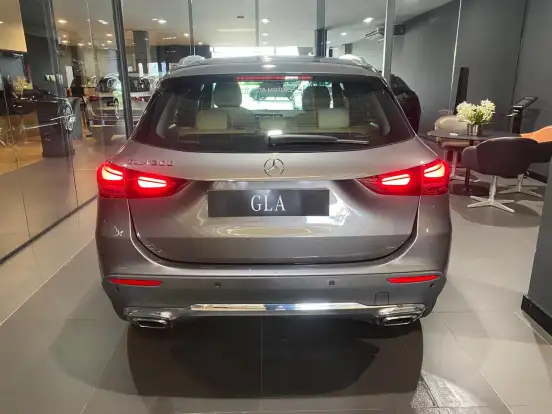 MERCEDES-BENZ-GLA 200-1.3 MHEV PROGRESSIVE 7G-DCT MERCEDES-BENZ-GLA 200-2025