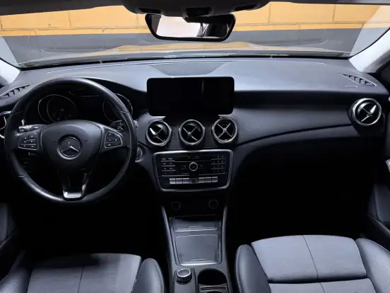 MERCEDES-BENZ-GLA 200-1.6 CGI FLEX STYLE 7G-DCT MERCEDES-BENZ-GLA 200-2019