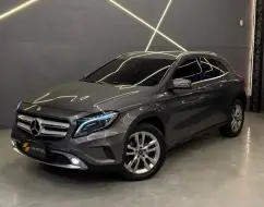 MERCEDES-BENZ GLA 200 1.6 CGI STYLE 16V TURBO FLEX 4P AUTOMÁTICO MERCEDES-BENZ GLA 200 1.6 CGI STYLE 16V TURBO FLEX 4P AUTOMÁTICO