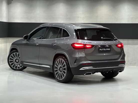 MERCEDES-BENZ-GLA 200-1.3 MHEV AMG LINE 7G-DCT MERCEDES-BENZ-GLA 200-2024