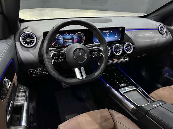 MERCEDES-BENZ-GLA 200-1.3 MHEV AMG LINE 7G-DCT MERCEDES-BENZ-GLA 200-2024