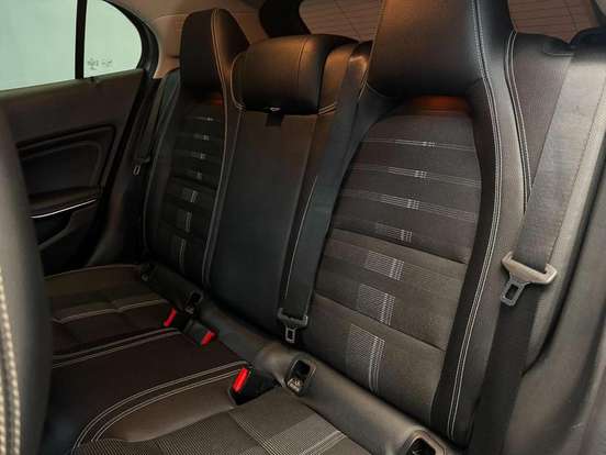 MERCEDES-BENZ-GLA 200-1.6 CGI FLEX ADVANCE 7G-DCT MERCEDES-BENZ-GLA 200-2018