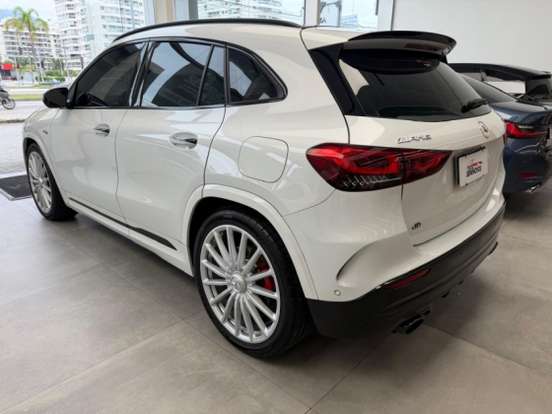 MERCEDES-BENZ-GLA 35 AMG-2.0 CGI GASOLINA 4MATIC SPEEDSHIFT MERCEDES-BENZ-GLA 35 AMG-2022