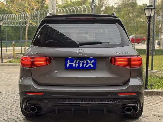 MERCEDES-BENZ-GLB 35 AMG-2023