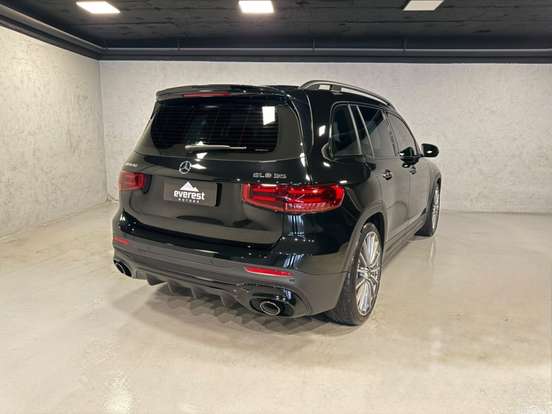 MERCEDES-BENZ-GLB 35 AMG-2024