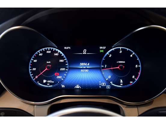 MERCEDES-BENZ-GLC 220d-2.0 TURBO DIESEL OFF-ROAD 9G-TRONIC MERCEDES-BENZ-GLC 220d-2022