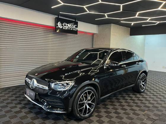 MERCEDES-BENZ GLC 300 2.0 CGI GASOLINA COUPÉ AMG LINE 4MATIC 9G-TRONIC