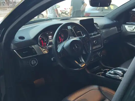 MERCEDES-BENZ-GLE 400-3.0 V6 GASOLINA HIGHWAY COUPÉ 4MATIC 9G-TRONIC MERCEDES-BENZ-GLE 400-2017