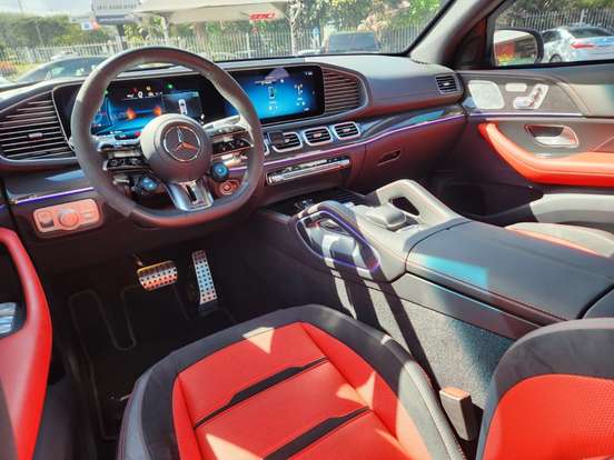 MERCEDES-BENZ-GLE 63 AMG-4.0 V8 BITURBO GASOLINA COUPÉ S 4MATIC 9G-TRONIC MERCEDES-BENZ-GLE 63 AMG-2024