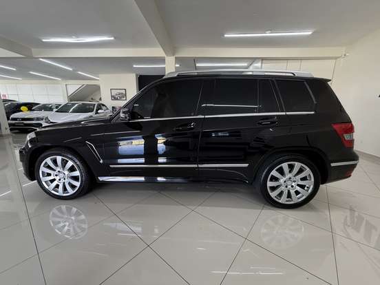 MERCEDES-BENZ-GLK 300-2010
