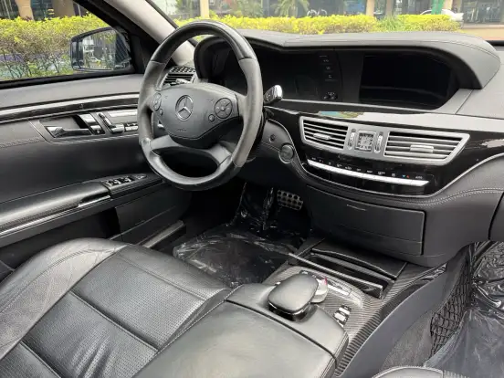 MERCEDES-BENZ-S 63 AMG-2011