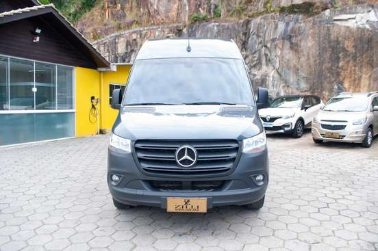 MERCEDES-BENZ-SPRINTER-2021