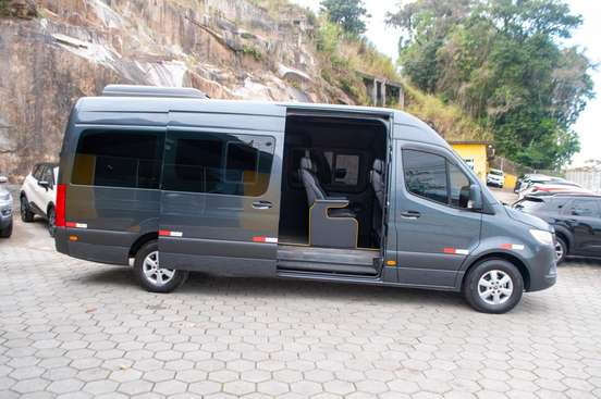 MERCEDES-BENZ-SPRINTER-2021