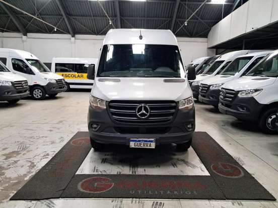 MERCEDES-BENZ-SPRINTER-2022