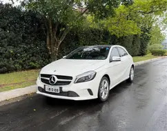 MERCEDES-BENZ A 200 1.6 CGI FLEX 7G-DCT MERCEDES-BENZ A 200 1.6 CGI FLEX 7G-DCT