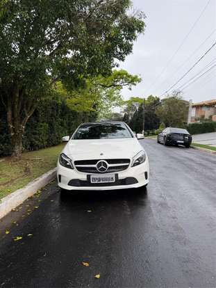 MERCEDES-BENZ-A 200-2017