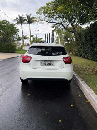 MERCEDES-BENZ-A 200-2017