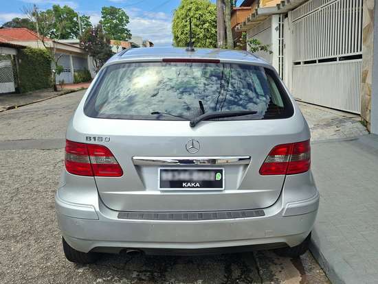 MERCEDES-BENZ-B 180-1.7 FAMILY PLUS 8V GASOLINA 4P AUTOMÁTICO MERCEDES-BENZ-B 180-2011