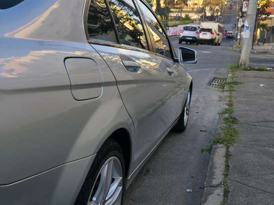 MERCEDES-BENZ-C 180-1.8 CGI CLASSIC 16V TURBO GASOLINA 4P AUTOMÁTICO MERCEDES-BENZ-C 180-2012