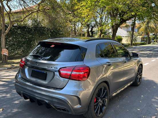 MERCEDES-BENZ-GLA 45 AMG-2.0 CGI GASOLINA 4MATIC SPEEDSHIFT MERCEDES-BENZ-GLA 45 AMG-2018