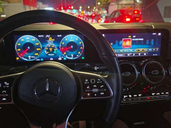 MERCEDES-BENZ-GLB 200-1.3 CGI GASOLINA PROGRESSIVE 7G-DCT MERCEDES-BENZ-GLB 200-2021