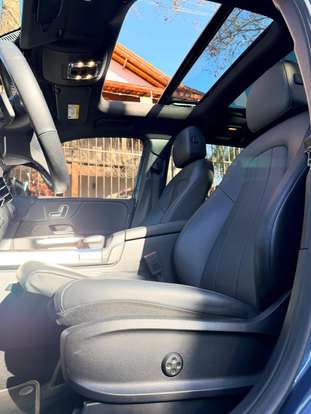 MERCEDES-BENZ-GLB 200-2021