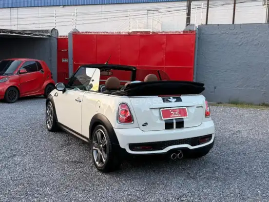 MINI-COOPER-1.6 S CABRIO 16V TURBO GASOLINA 2P AUTOMÁTICO MINI-COOPER-2013