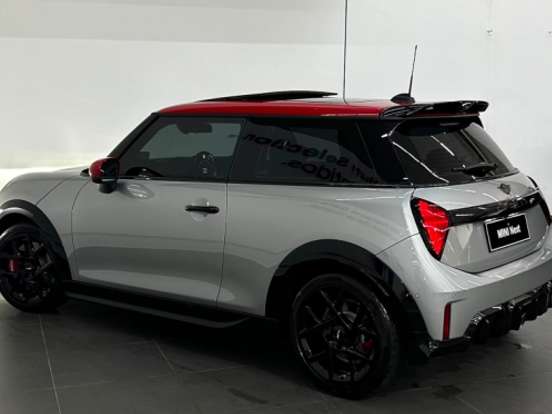 MINI-COOPER-2.0 16V TWINPOWER GASOLINA JOHN COOPER WORKS 2P STEPTRONIC MINI-COOPER-2025