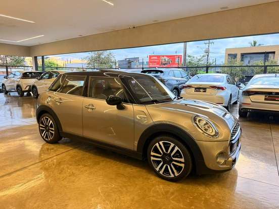 MINI-COOPER-2019